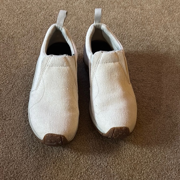 Merrell Slip-On Canvas Shoes Unisex sizing. - Picture 2 of 9
